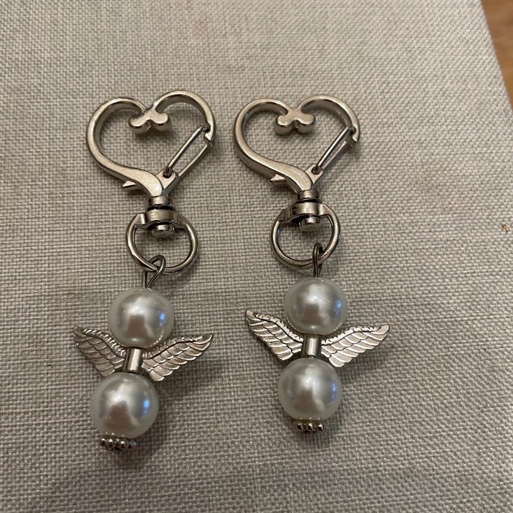 Silver Angel Wing Keychains with Pearls